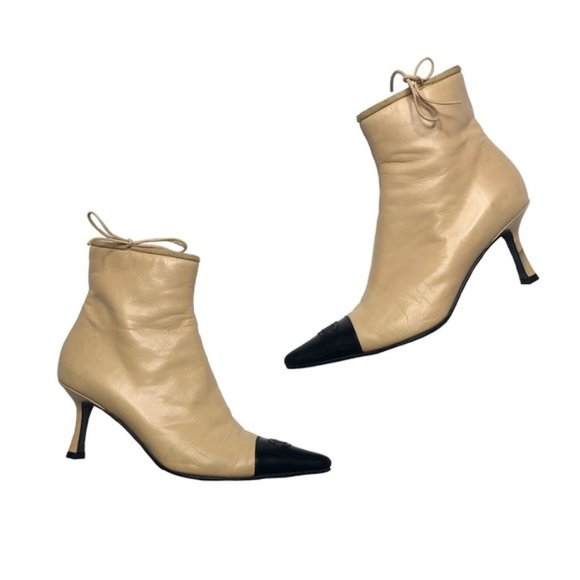 Authentic Chanel Classic Twotoned Boots 